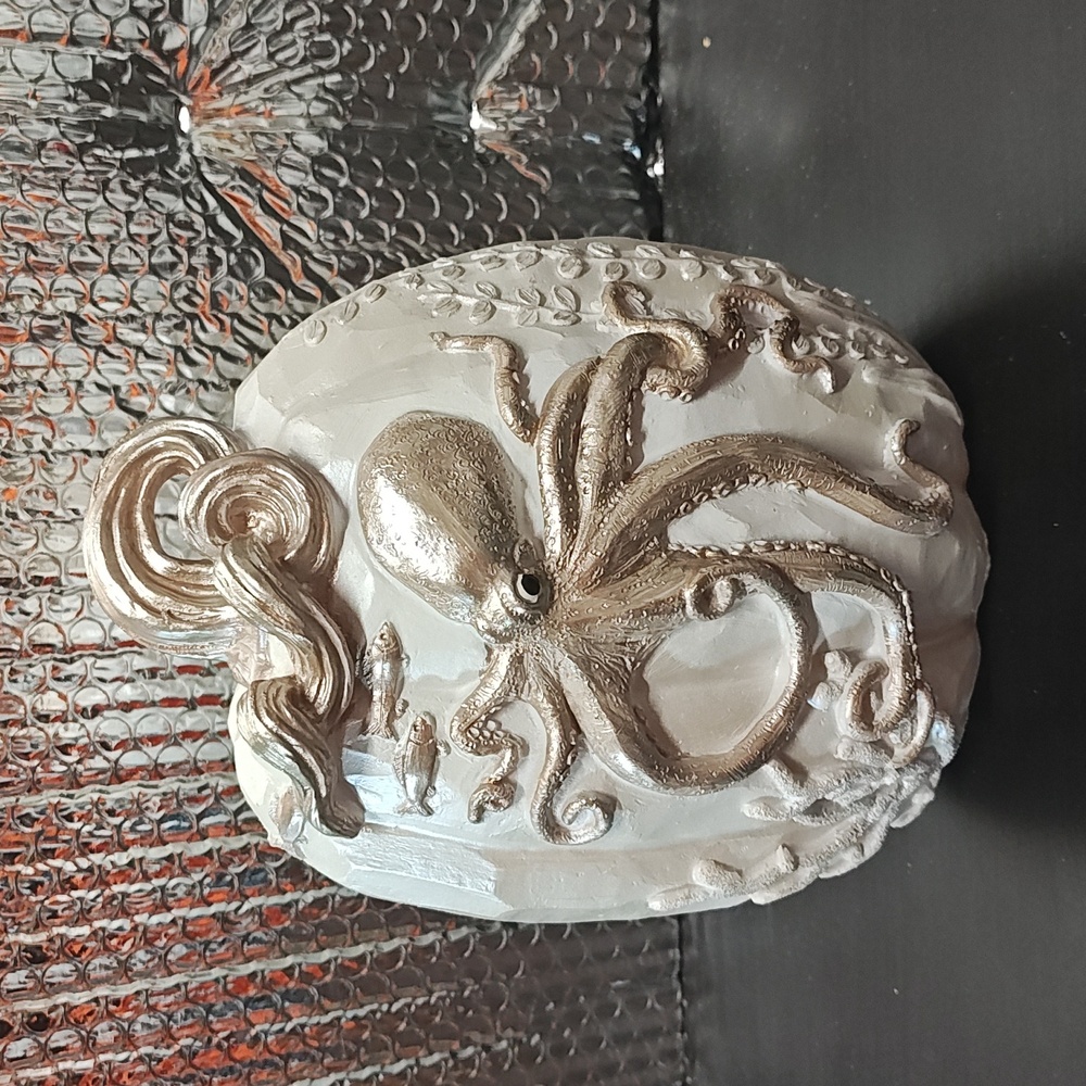 Tommy Bahama Octopus and Sea Life Pumpkin Decoration